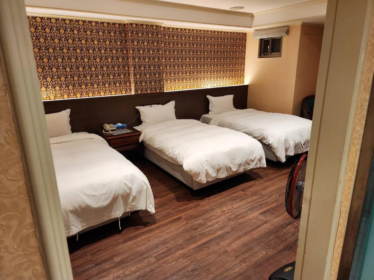 Duke Business Hotel Таоюань Экстерьер фото
